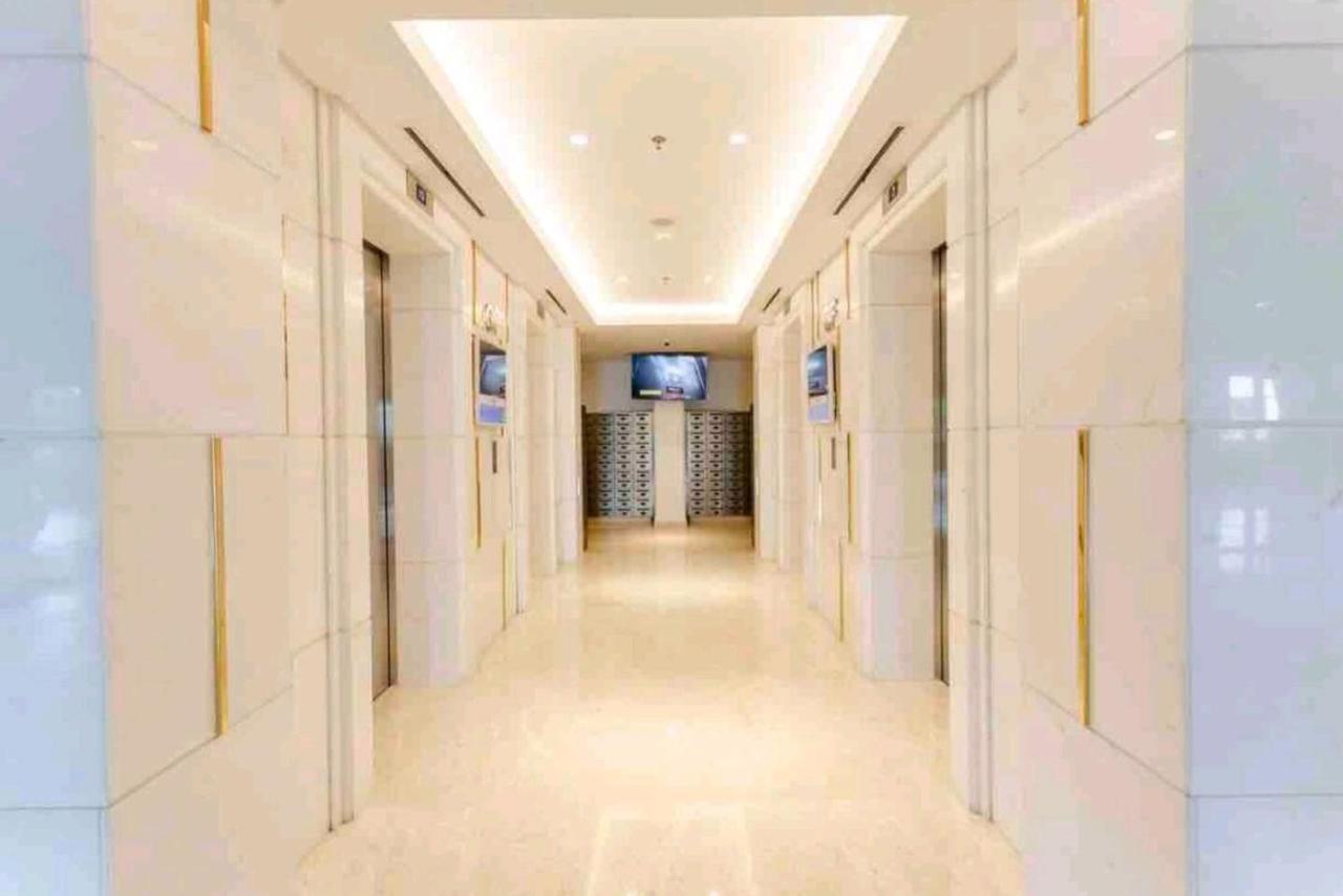 Studio Sea View Apartment At Gold Coast Pik By Mysweethome Джакарта Екстер'єр фото