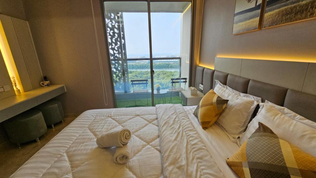 Studio Sea View Apartment At Gold Coast Pik By Mysweethome Джакарта Екстер'єр фото