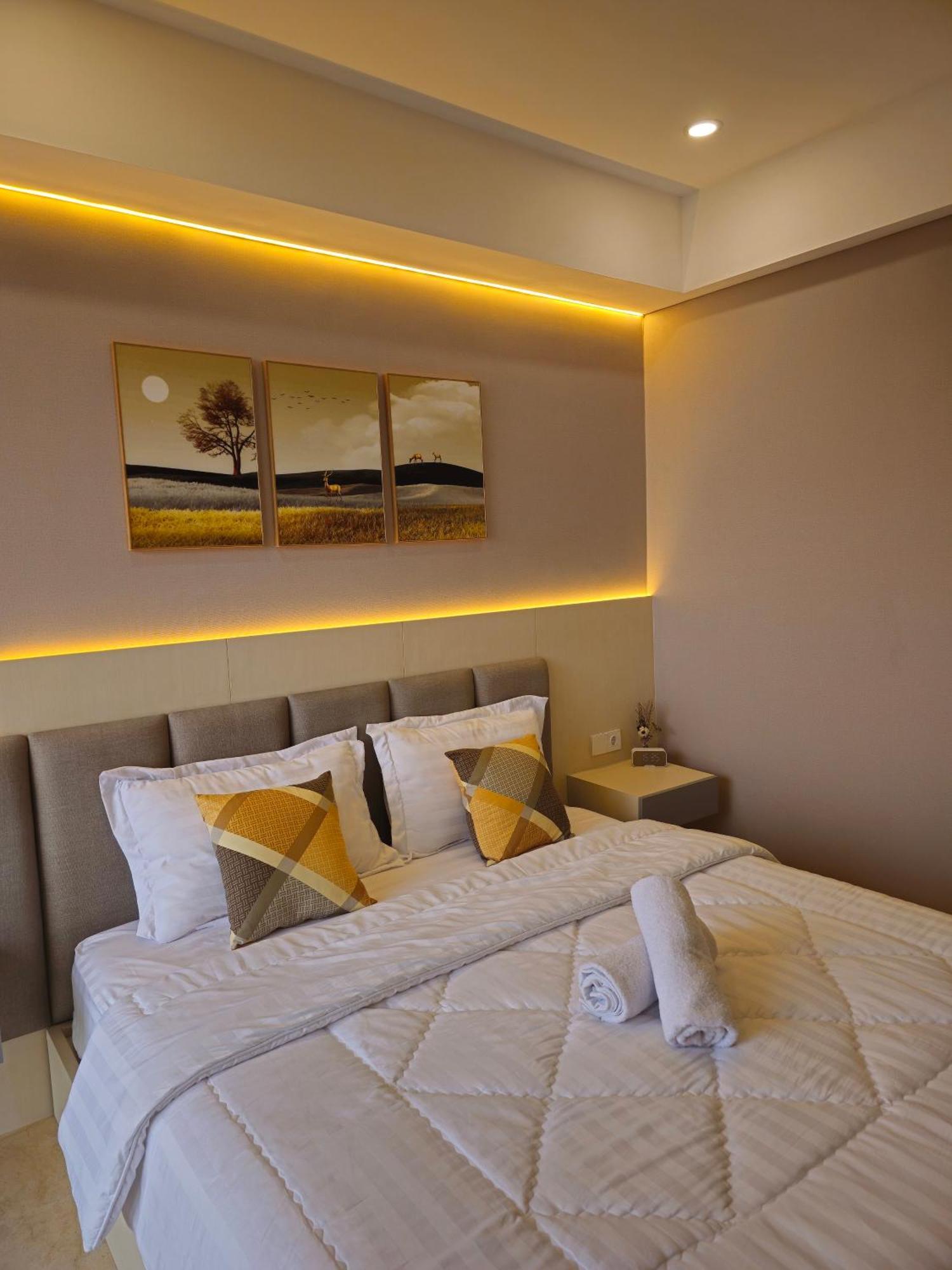 Studio Sea View Apartment At Gold Coast Pik By Mysweethome Джакарта Екстер'єр фото