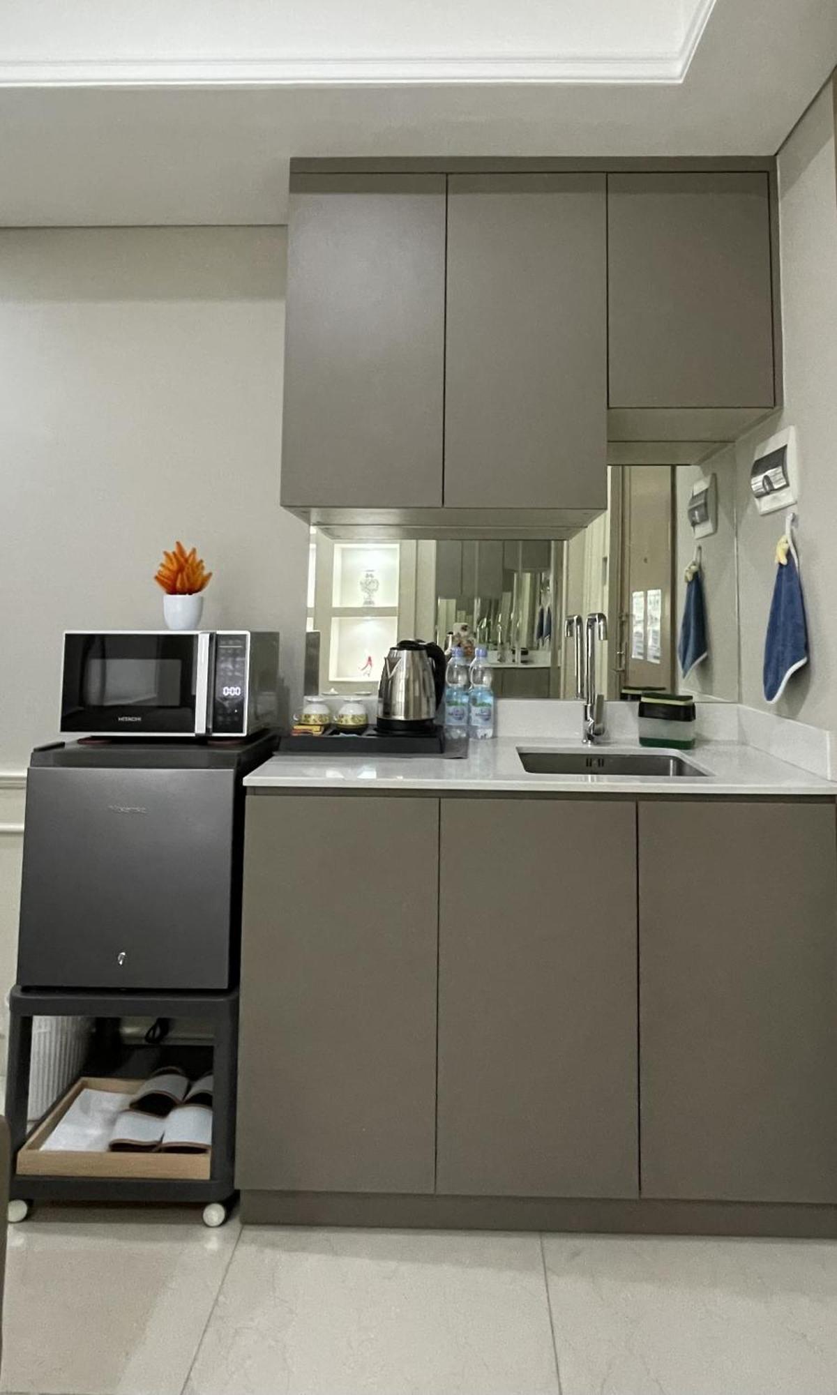 Studio Sea View Apartment At Gold Coast Pik By Mysweethome Джакарта Екстер'єр фото