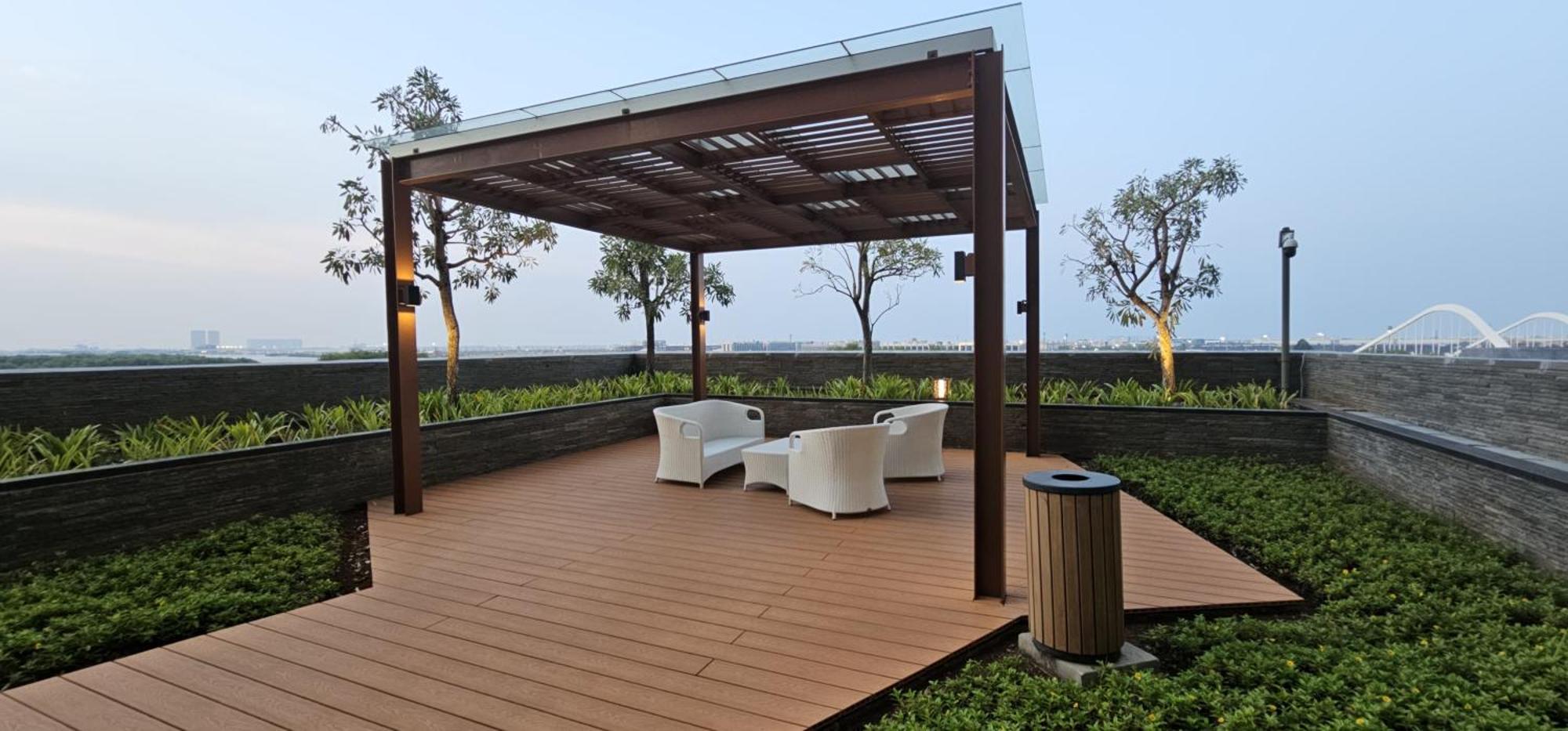 Studio Sea View Apartment At Gold Coast Pik By Mysweethome Джакарта Екстер'єр фото