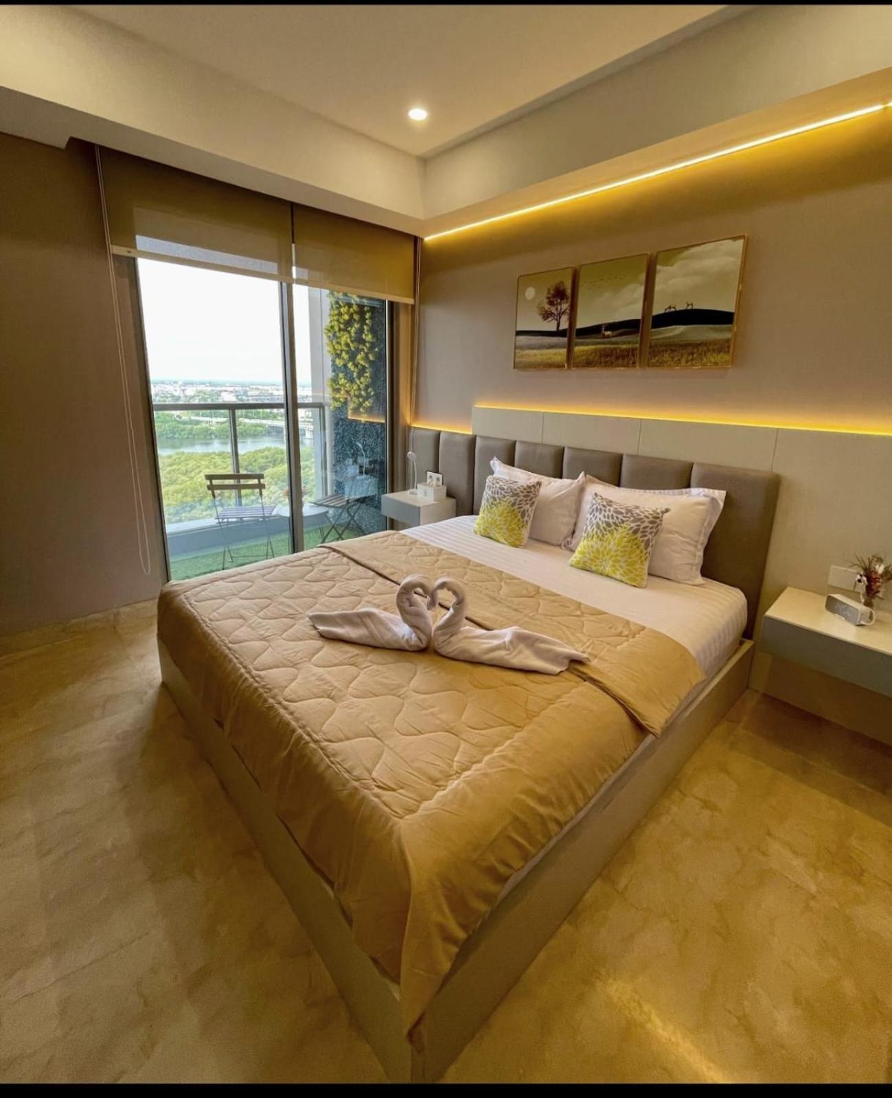 Studio Sea View Apartment At Gold Coast Pik By Mysweethome Джакарта Екстер'єр фото